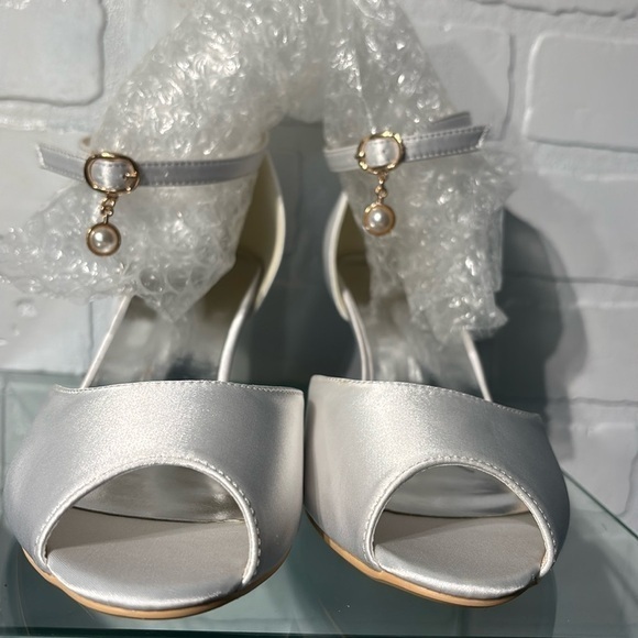 Wedding Ballroom Dance shoes size 8 Med US and UK 40 - Picture 1 of 17